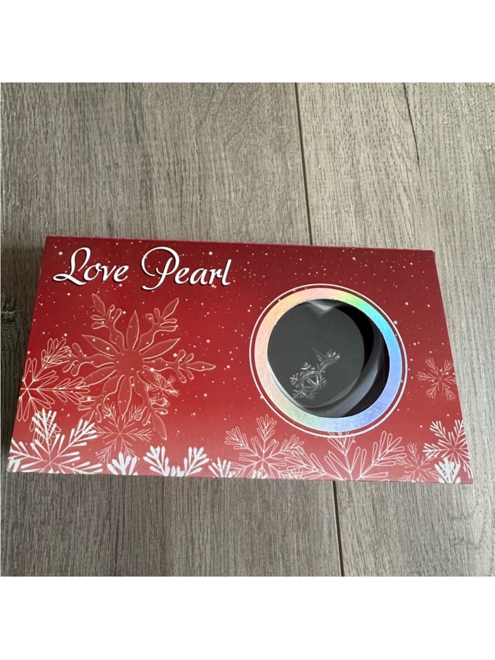 Love Pearl Holiday Gift Box - Red